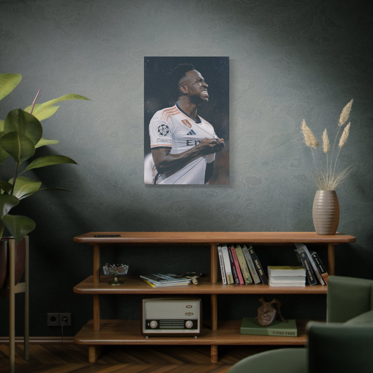 Vinicius Jr Classic Canvas