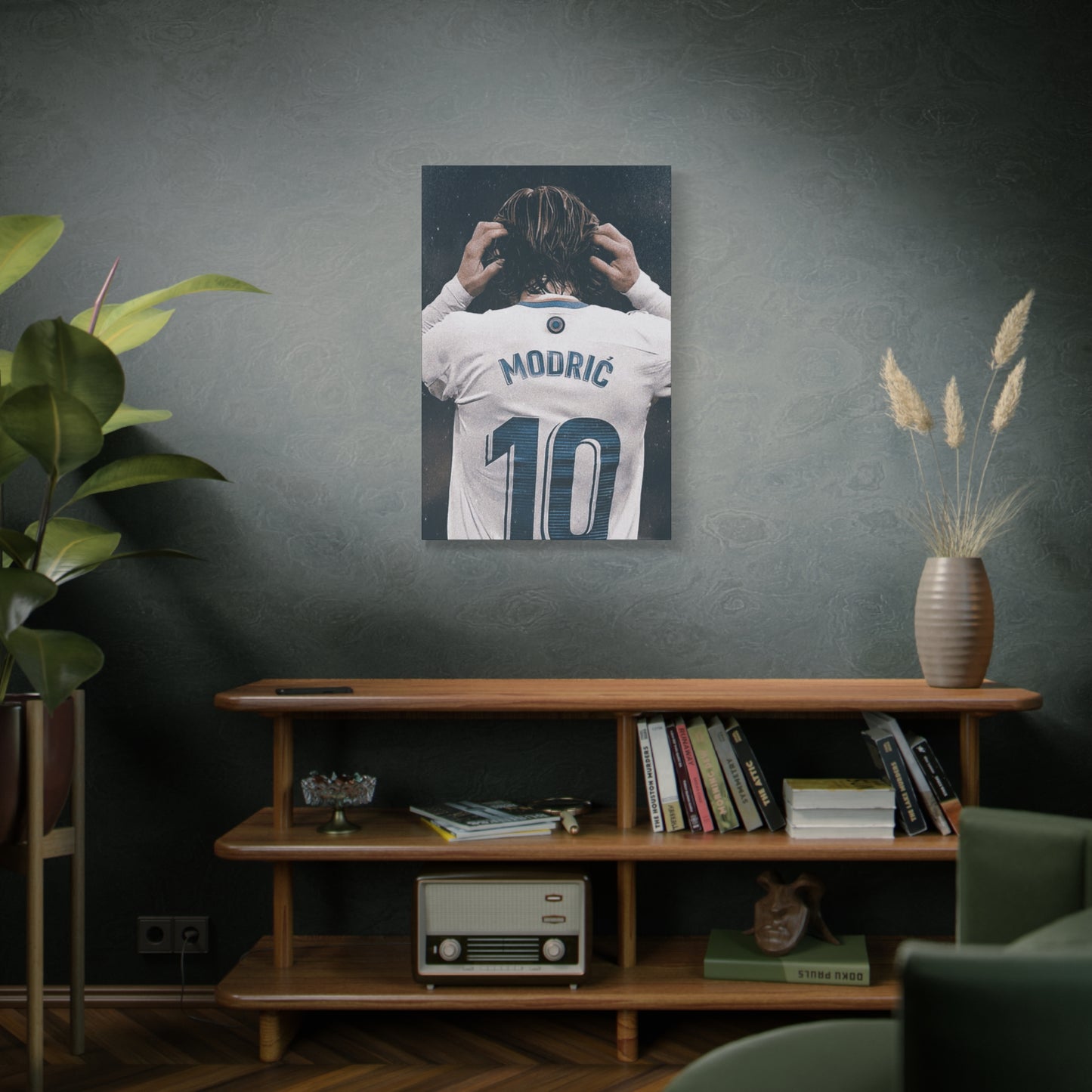 Luka Modric Classic Canvas