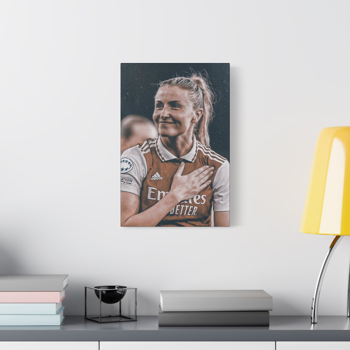 Leah Williamson Classic Canvas