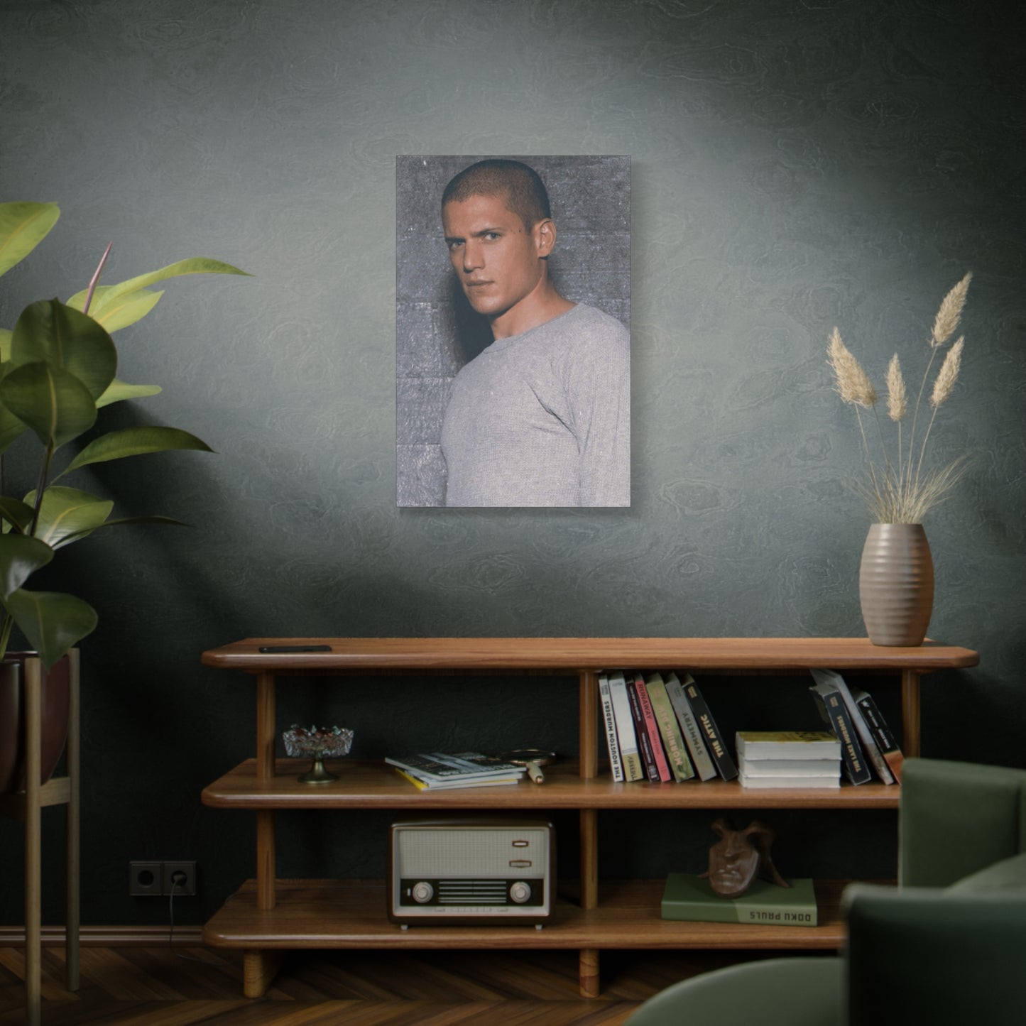 Michael Scofield Classic Canvas